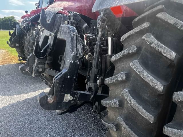 Image of Case IH Magnum 340 equipment image 2