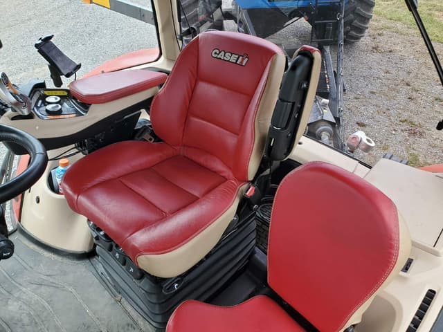 Image of Case IH Magnum 400 equipment image 3