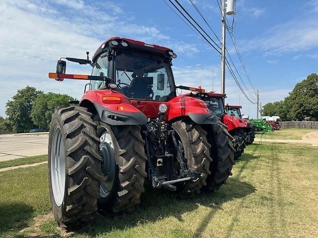 Image of Case IH Magnum 200 equipment image 1