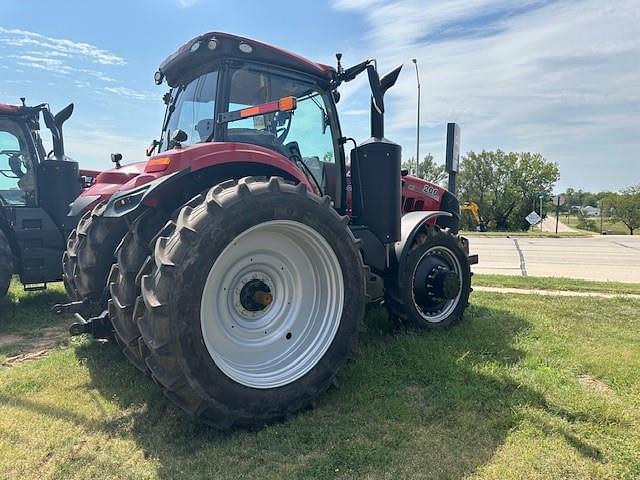 Image of Case IH Magnum 200 equipment image 3