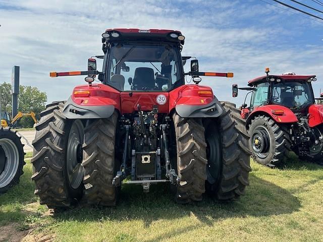 Image of Case IH Magnum 200 equipment image 2