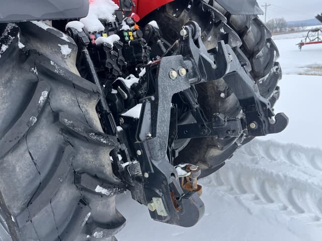 Image of Case IH Magnum 240 equipment image 4