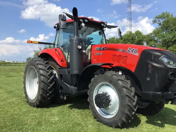 Image of Case IH Magnum 240 Primary image