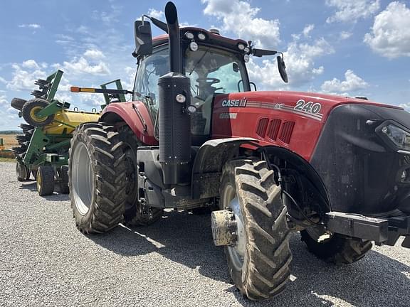 Image of Case IH Magnum 240 Primary image