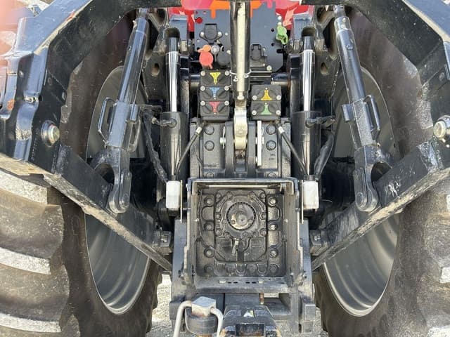 Image of Case IH Magnum 250 equipment image 4