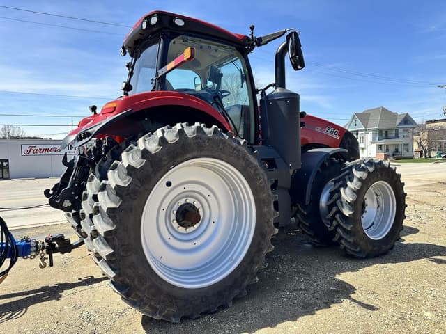 Image of Case IH Magnum 280 equipment image 4