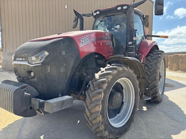 Image of Case IH Magnum 280 equipment image 2
