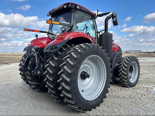 Image of Case IH Magnum 280 equipment image 2