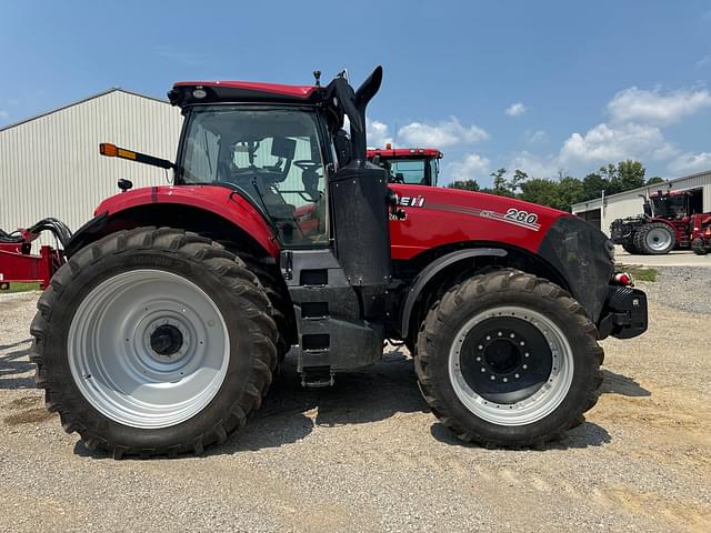 Image of Case IH Magnum 280 equipment image 1