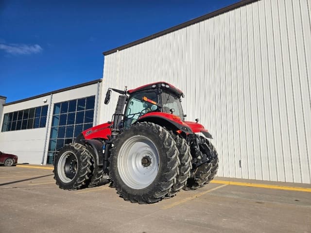 Image of Case IH Magnum 280 equipment image 2