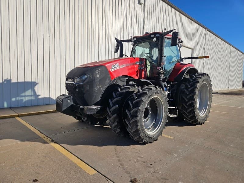 Image of Case IH Magnum 280 Primary image