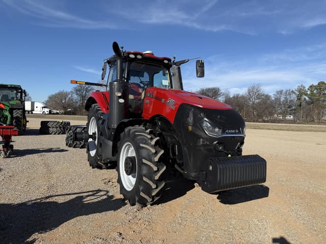 Image of Case IH Magnum 310 equipment image 2