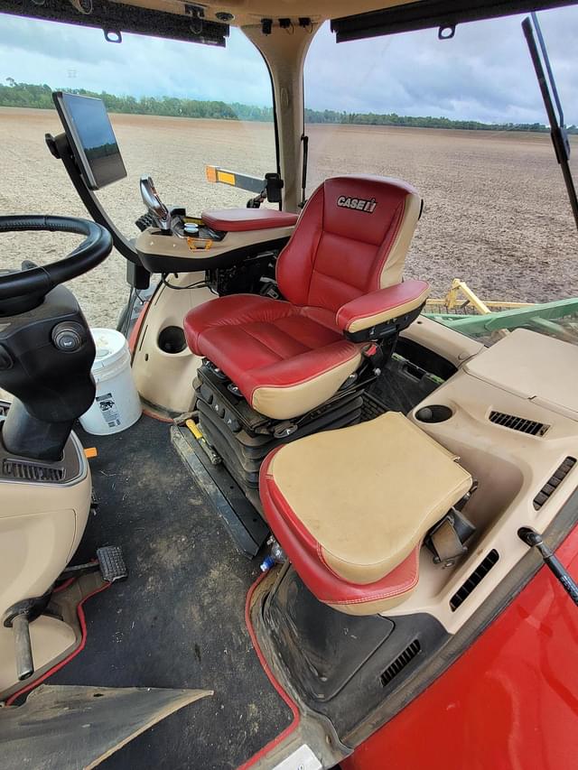 Image of Case IH Magnum 310 equipment image 3