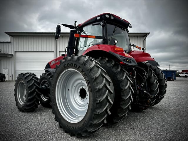 Image of Case IH Magnum 310 equipment image 2