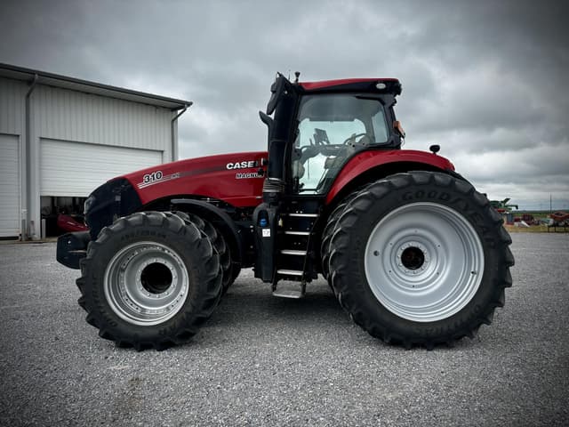 Image of Case IH Magnum 310 equipment image 1