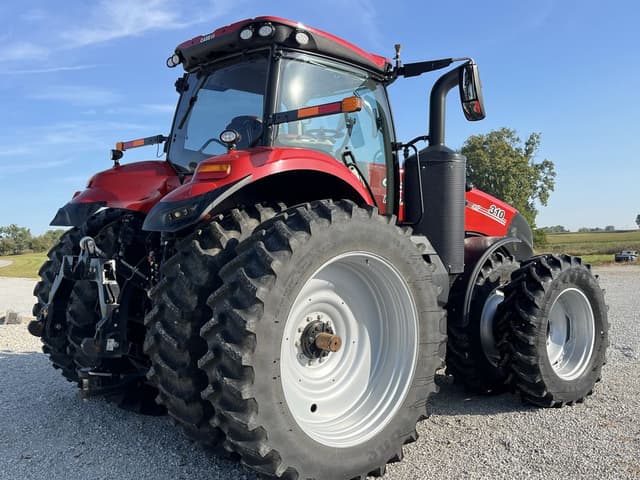 Image of Case IH Magnum 310 equipment image 3