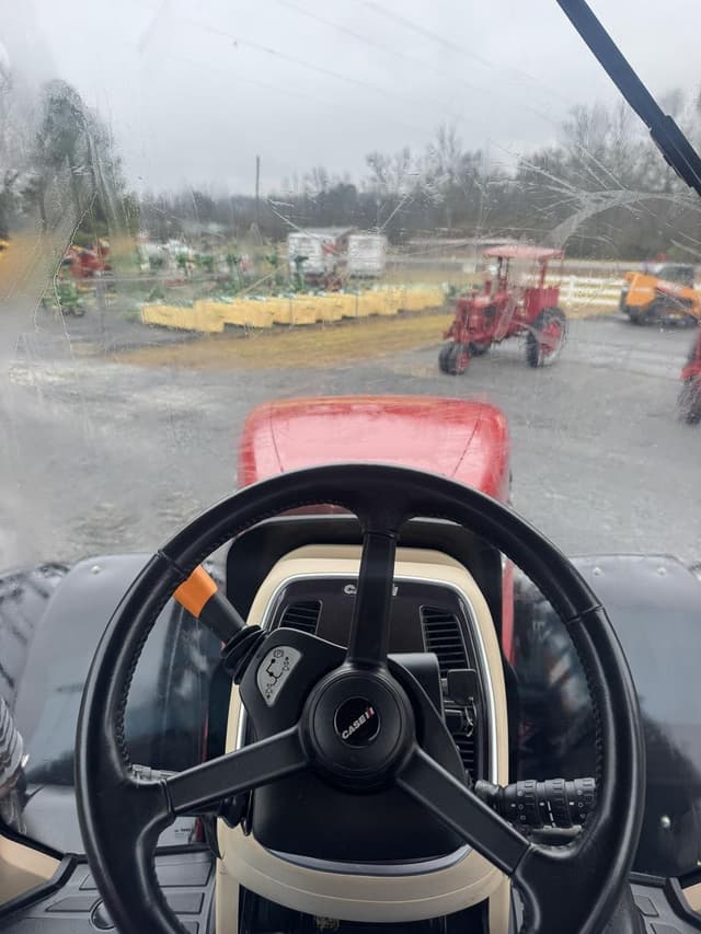 Image of Case IH Magnum 310 equipment image 4