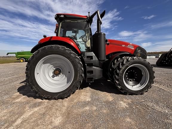 Image of Case IH Magnum 310 equipment image 4