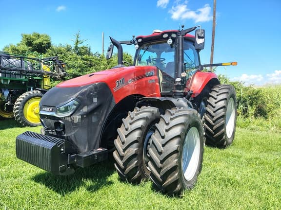 Image of Case IH Magnum 310 equipment image 2