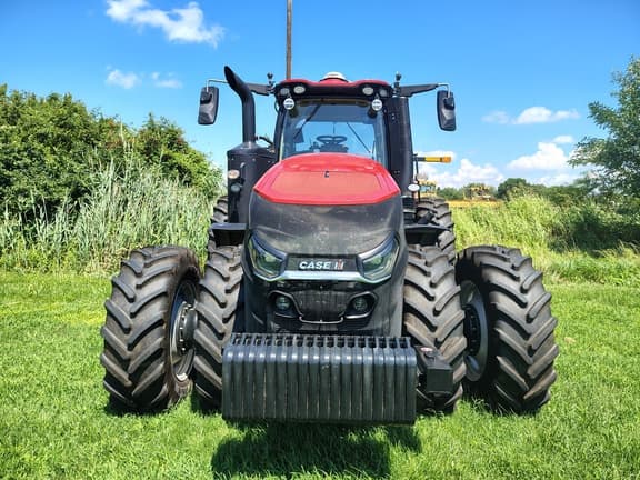 Image of Case IH Magnum 310 equipment image 3