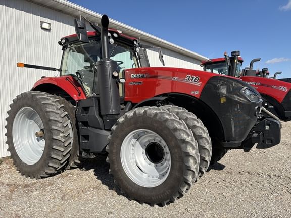 2024 Case IH Magnum 310 Image