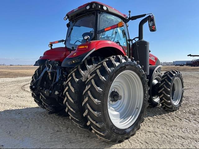 Image of Case IH Magnum 310 equipment image 2