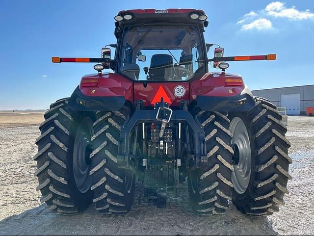 Image of Case IH Magnum 310 equipment image 3