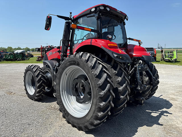 Image of Case IH Magnum 310 equipment image 4