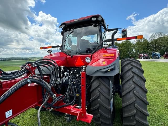 Image of Case IH Magnum 310 equipment image 3