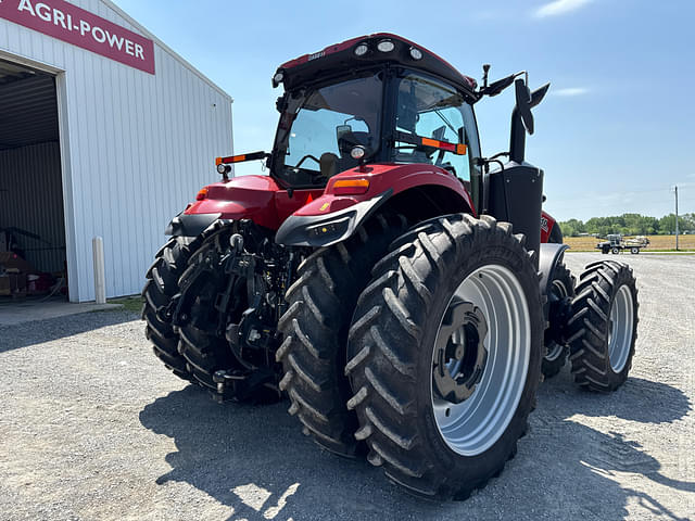 Image of Case IH Magnum 310 equipment image 2