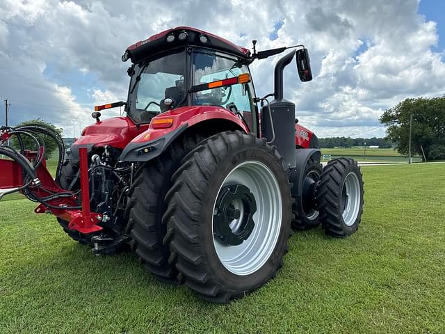 Image of Case IH Magnum 310 equipment image 2