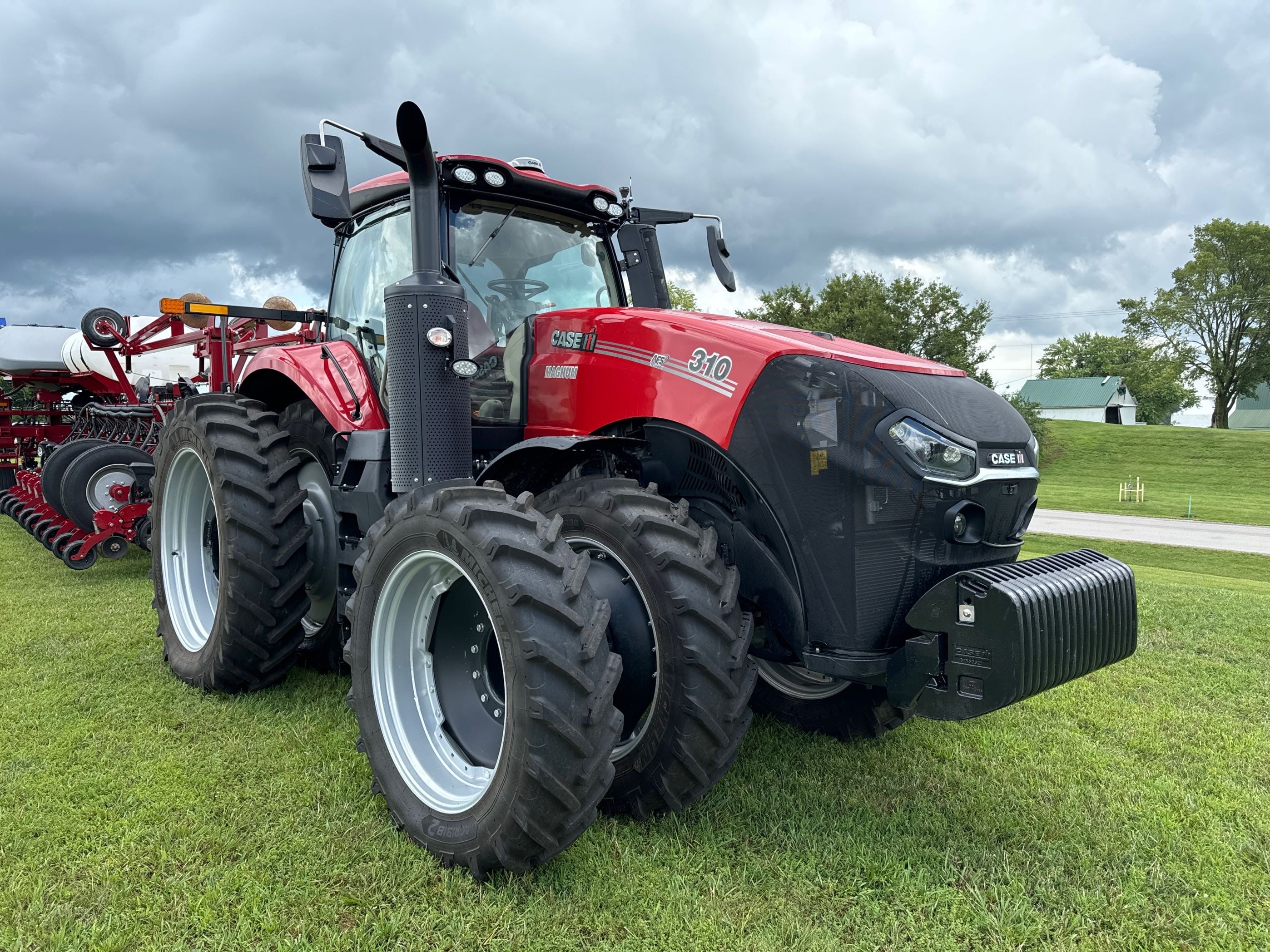 2024 Case IH Magnum 310 Equipment Image0