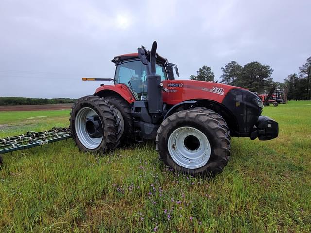 Image of Case IH Magnum 310 equipment image 2