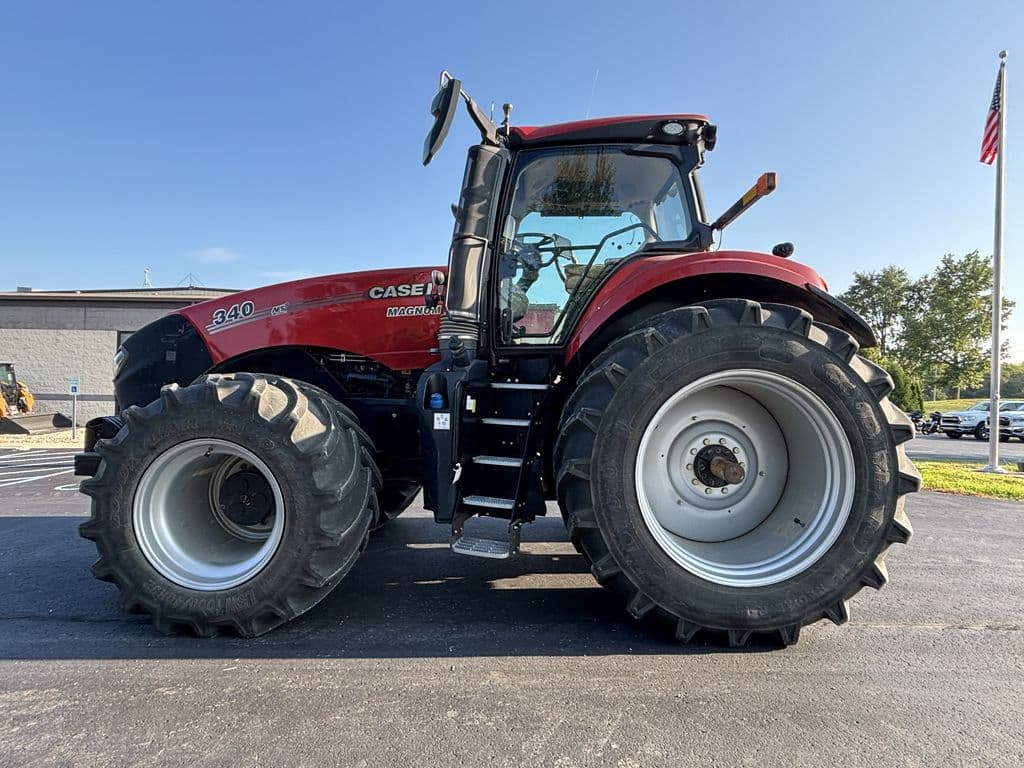 Image of Case IH Magnum 340 Primary image