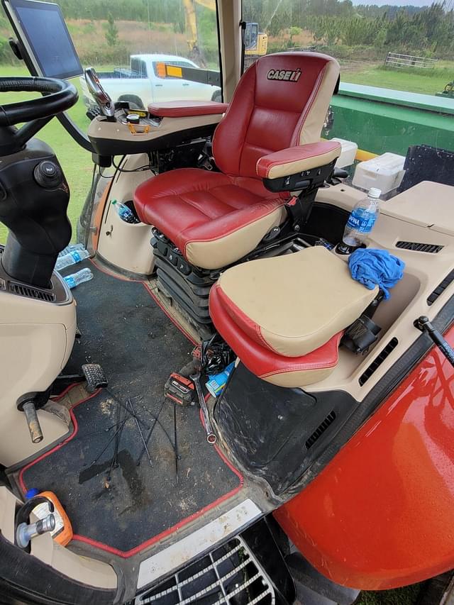 Image of Case IH Magnum 340 equipment image 3