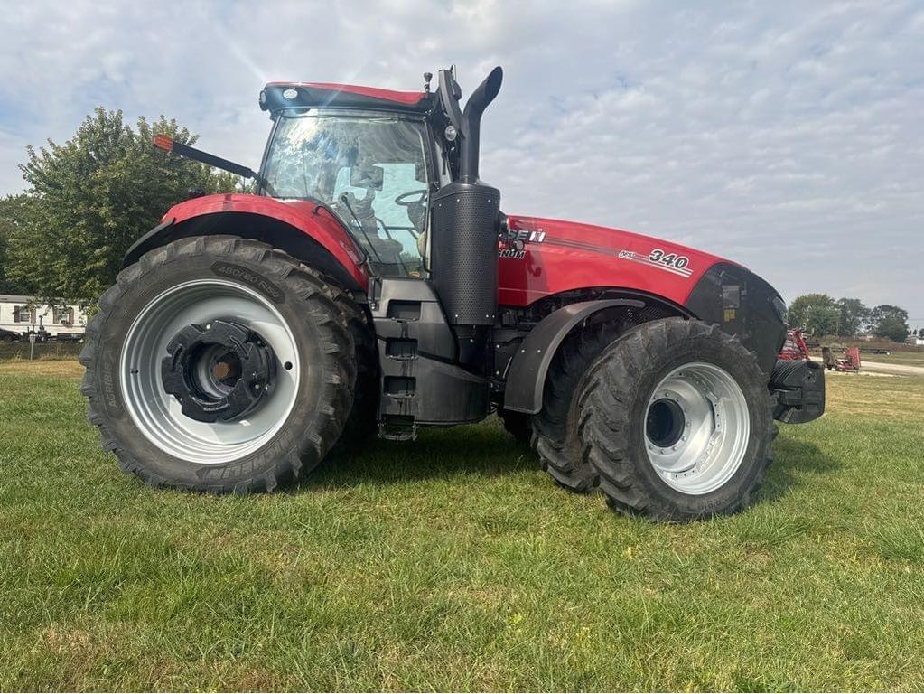 Image of Case IH Magnum 340 Primary image