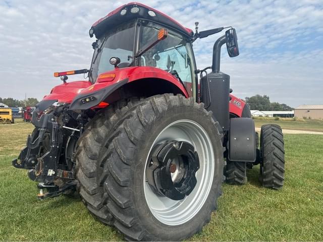 Image of Case IH Magnum 340 equipment image 1