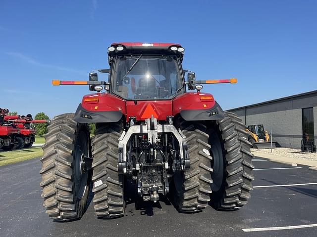 Image of Case IH Magnum 340 equipment image 3