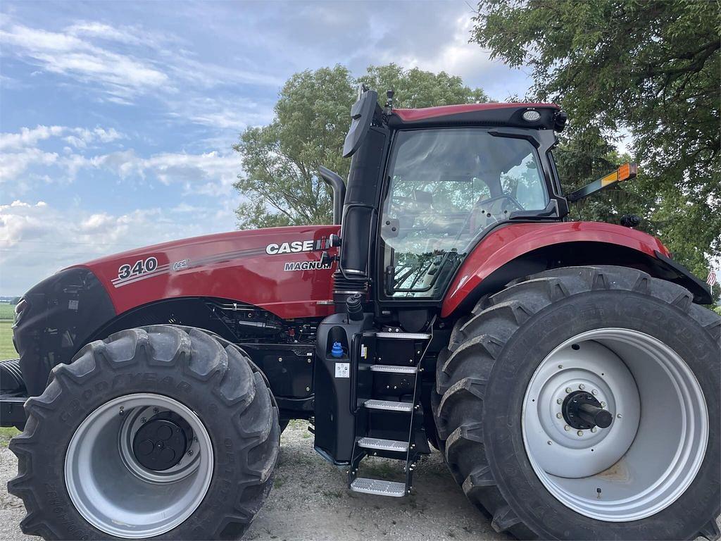 Image of Case IH Magnum 340 Primary Image