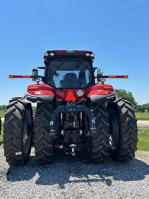 Image of Case IH Magnum 340 equipment image 2