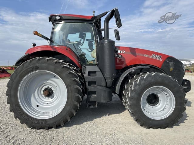 Image of Case IH Magnum 340 equipment image 1