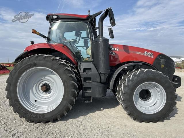 Image of Case IH Magnum 340 equipment image 1