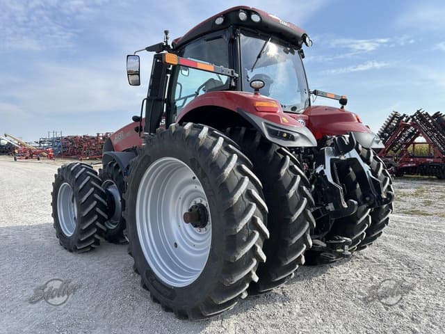 Image of Case IH Magnum 340 equipment image 4