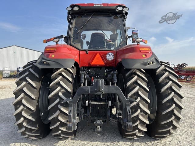 Image of Case IH Magnum 340 equipment image 3