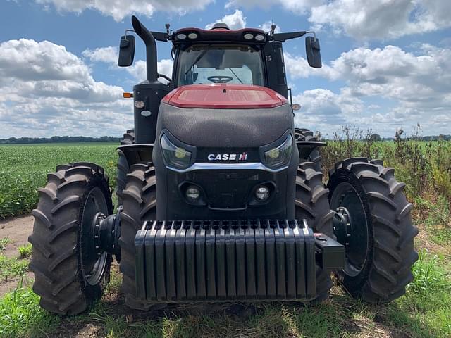 Image of Case IH Magnum 340 equipment image 4