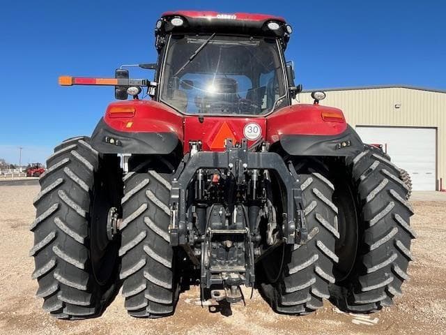 Image of Case IH Magnum 340 equipment image 2