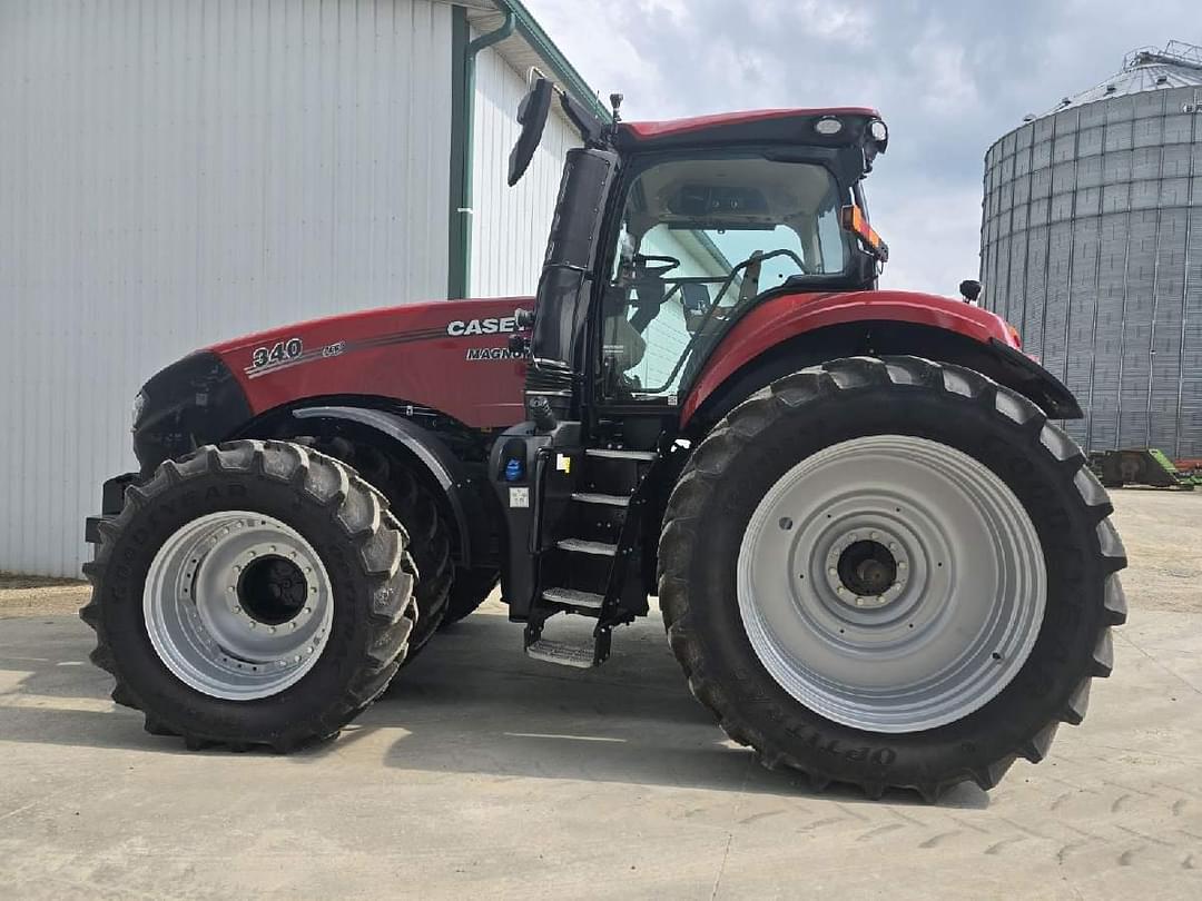 Image of Case IH Magnum 340 Primary image