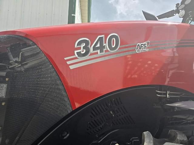 Image of Case IH Magnum 340 equipment image 4