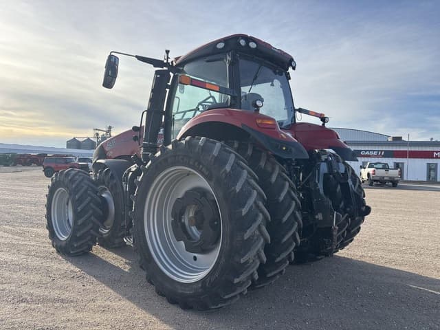Image of Case IH Magnum 340 equipment image 2