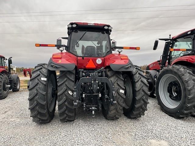 Image of Case IH Magnum 340 equipment image 3